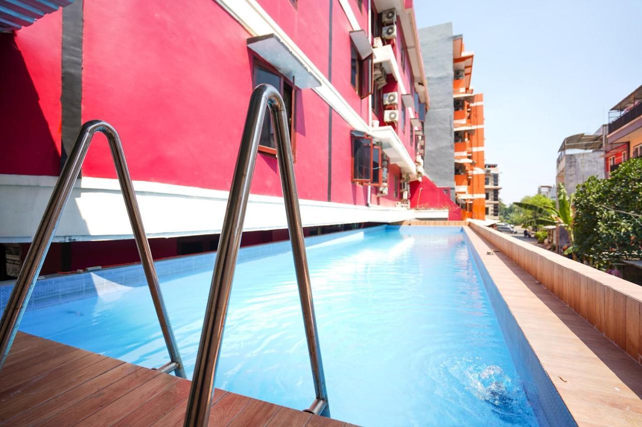 Collection O 1112 Comfitel Siwalankerto Aa4 Hotel Surabaya Exterior foto