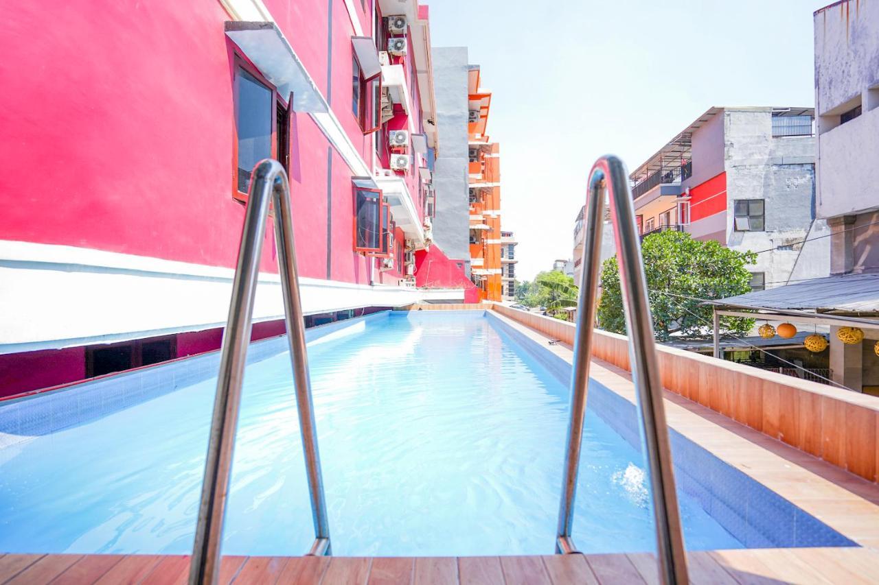 Collection O 1112 Comfitel Siwalankerto Aa4 Hotel Surabaya Exterior foto